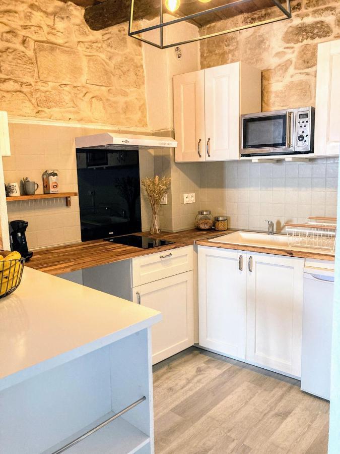 Immeuble 3 Apparts Centre Historique St Gilles Maisoncarreeconciergerie Saint-Gilles  Luaran gambar